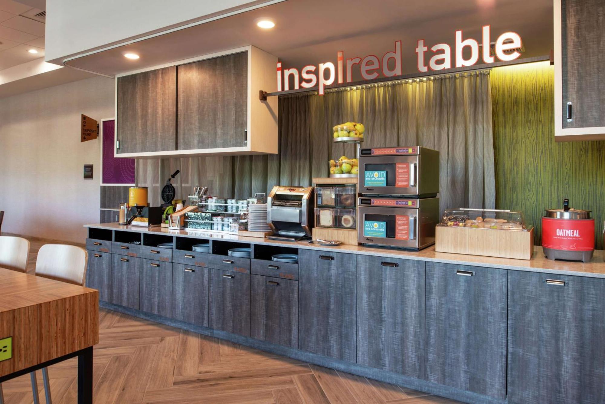 Home2 Suites By Hilton Tampa Downtown Channel District Exteriör bild